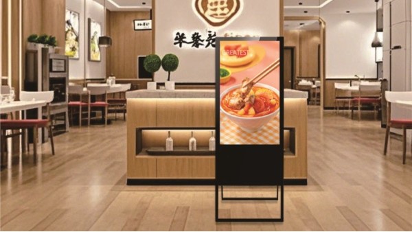 智慧賦能，互動(dòng)升級：水平廣告機(jī)重塑新聞傳播新格局