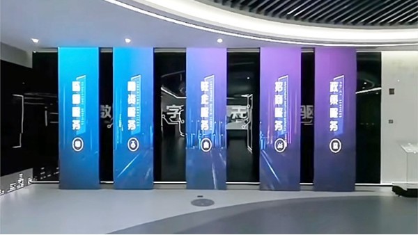 如何讓開合屏成為展廳展館中的亮點設(shè)備？