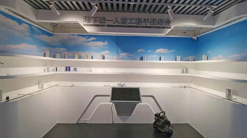 云南陸良黨群服務(wù)中心引入滑軌屏、拼接屏、一體機(jī)打造信息平臺(tái)