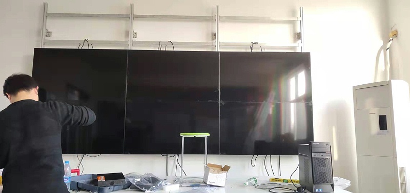 河南省沁潤(rùn)澤環(huán)?？萍脊煞萦邢薰?9寸3X3液晶拼接