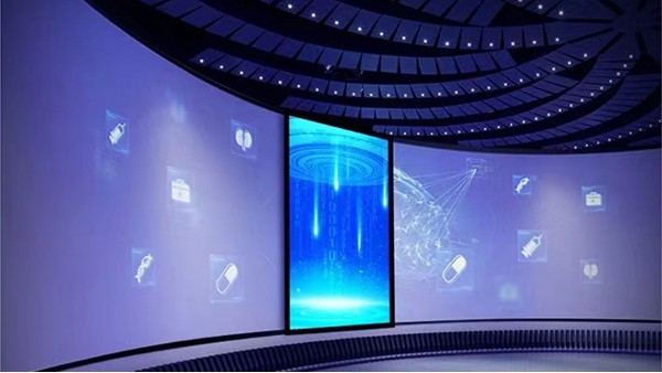 多角度觀看體驗(yàn)，提供個性化顯示——滑軌屏