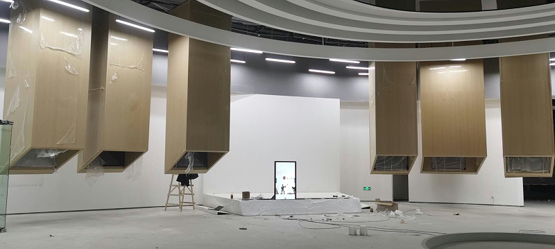 中億睿滑軌屏廠家精心打造精彩綻放湖北仙桃盈峰環(huán)?？萍拣^